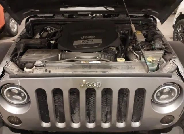 Photo 9 VIN: 1C4BJWEG0DL705822 - JEEP WRANGLER UNLIMITED 