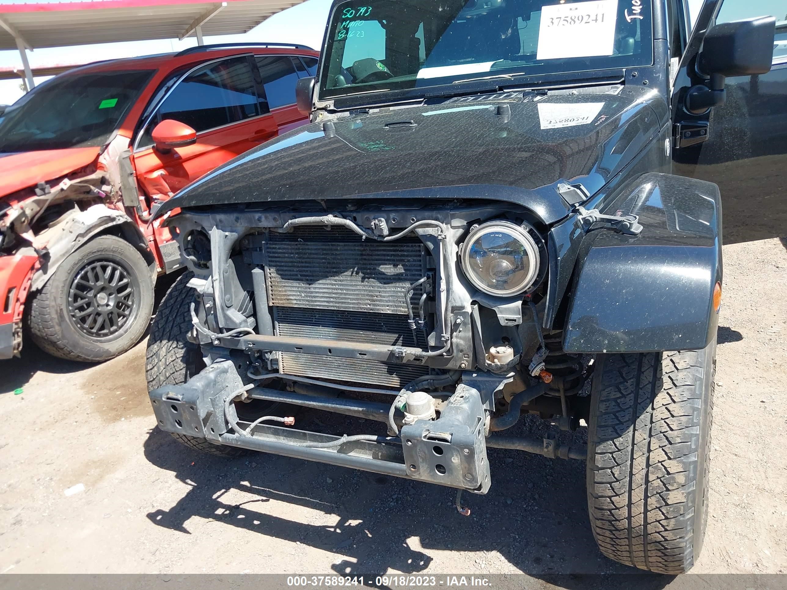 Photo 5 VIN: 1C4BJWEG0EL149271 - JEEP WRANGLER 