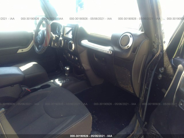 Photo 4 VIN: 1C4BJWEG0EL149335 - JEEP WRANGLER UNLIMITED 