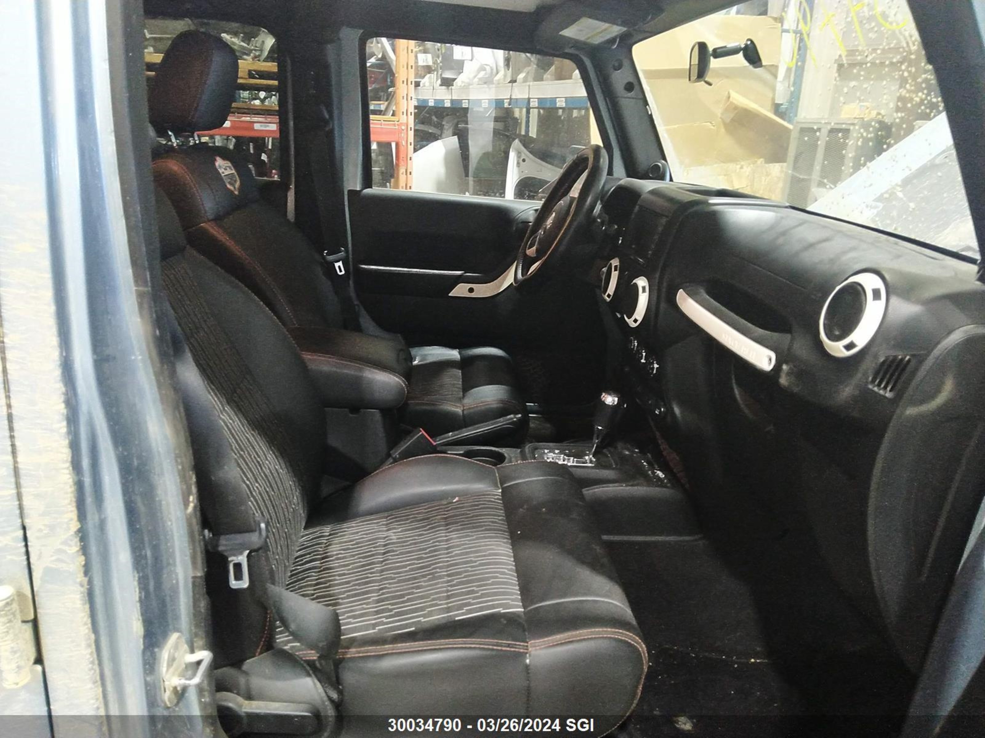 Photo 4 VIN: 1C4BJWEG1CL148305 - JEEP WRANGLER 