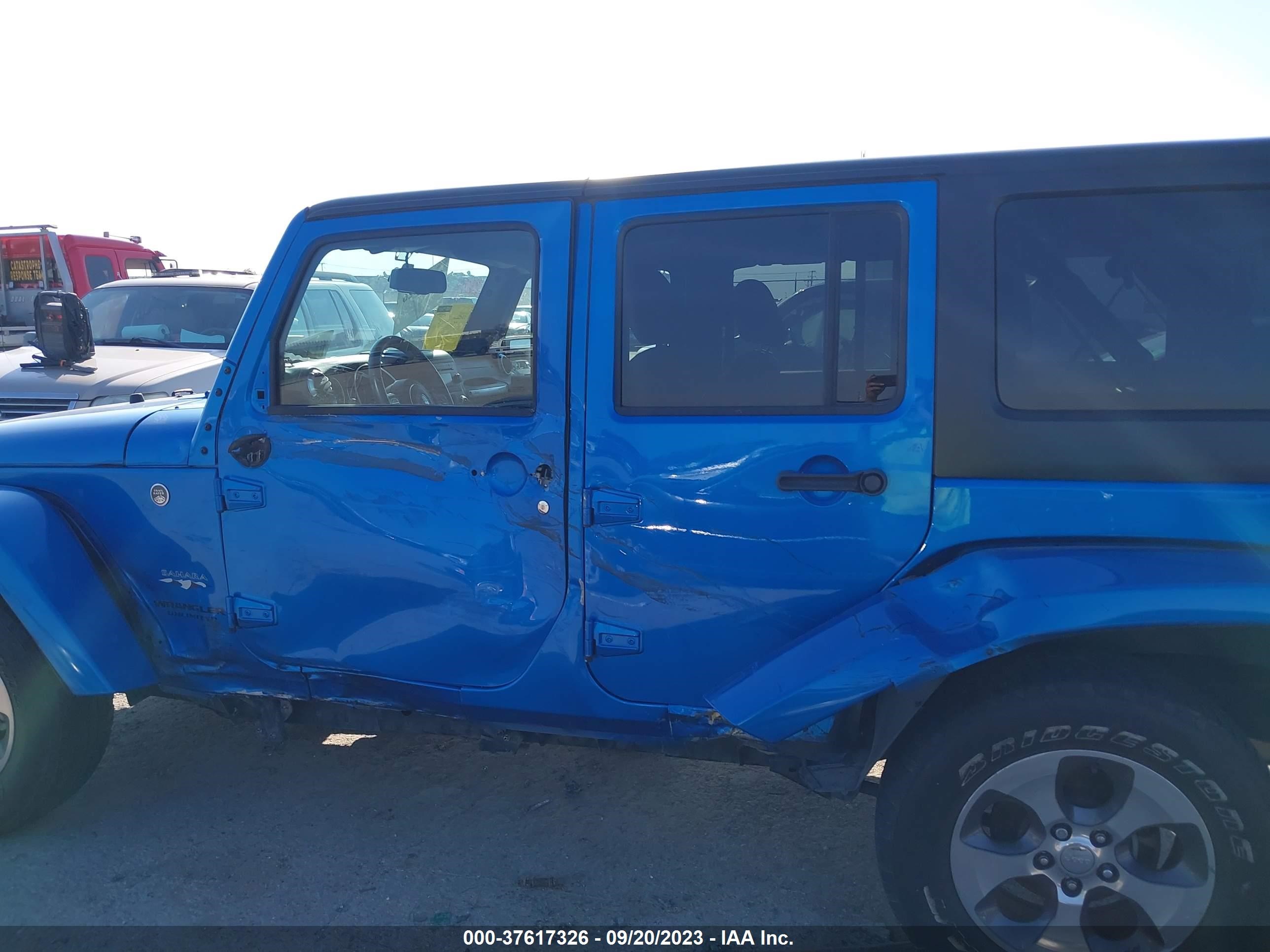 Photo 13 VIN: 1C4BJWEG1GL113205 - JEEP WRANGLER 