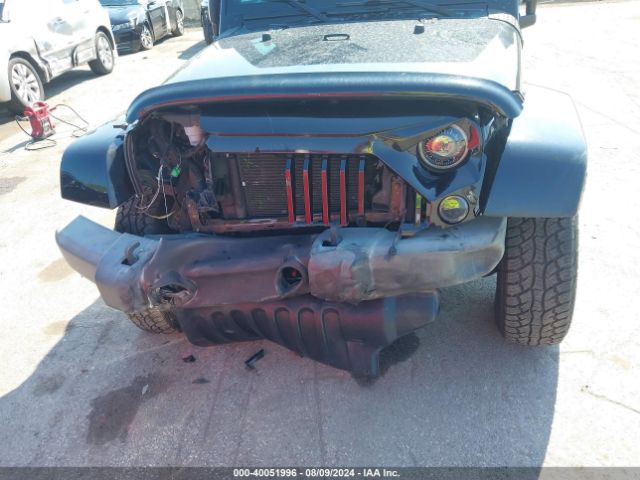 Photo 5 VIN: 1C4BJWEG1GL226281 - JEEP WRANGLER 