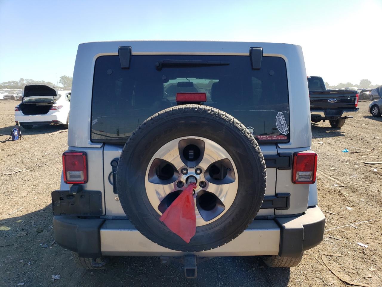 Photo 5 VIN: 1C4BJWEG1GL287095 - JEEP WRANGLER 