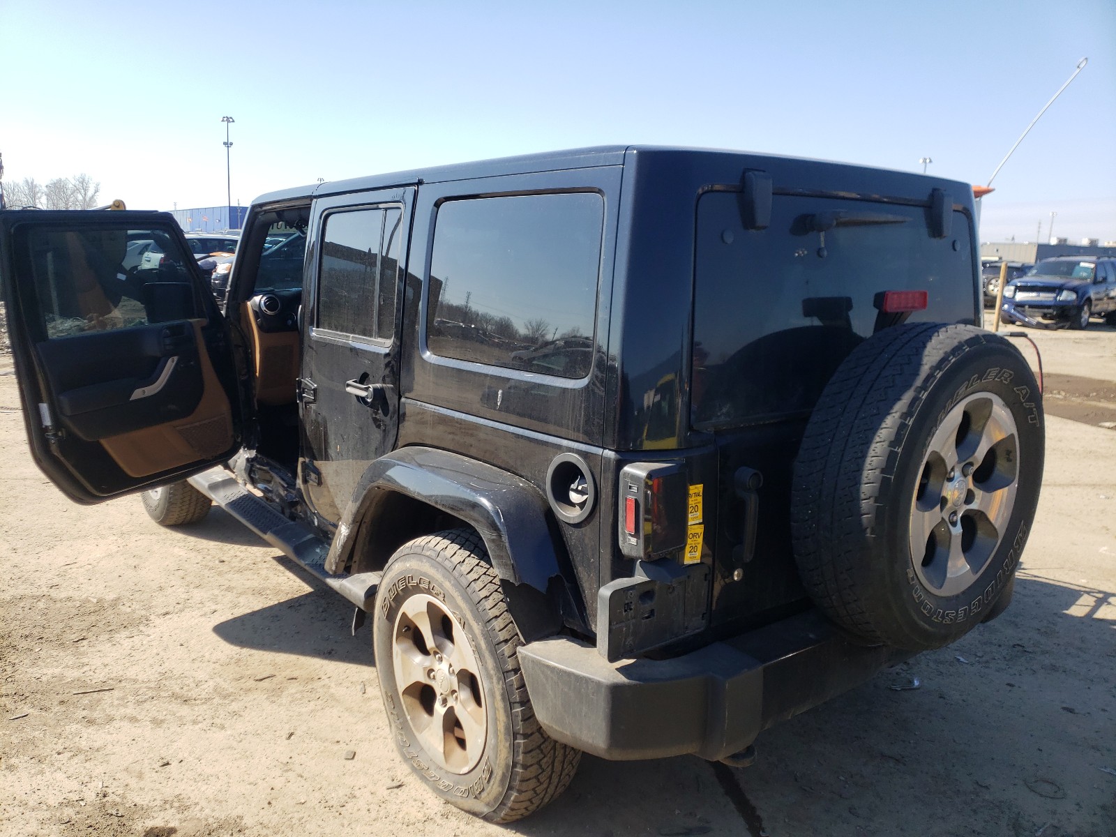 Photo 2 VIN: 1C4BJWEG1HL637388 - JEEP WRANGLER U 