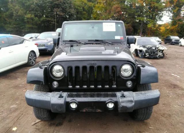 Photo 5 VIN: 1C4BJWEG1HL688101 - JEEP WRANGLER 