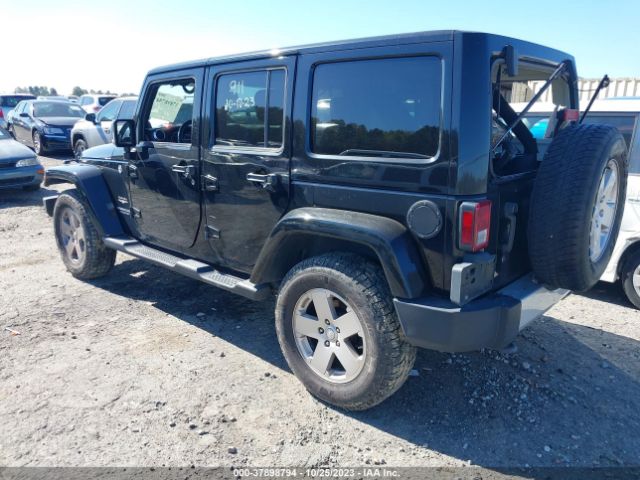 Photo 2 VIN: 1C4BJWEG2CL104376 - JEEP WRANGLER UNLIMITED 