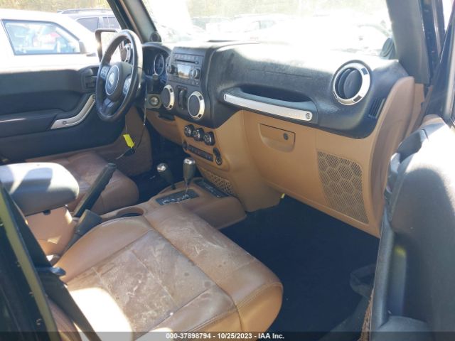 Photo 4 VIN: 1C4BJWEG2CL104376 - JEEP WRANGLER UNLIMITED 