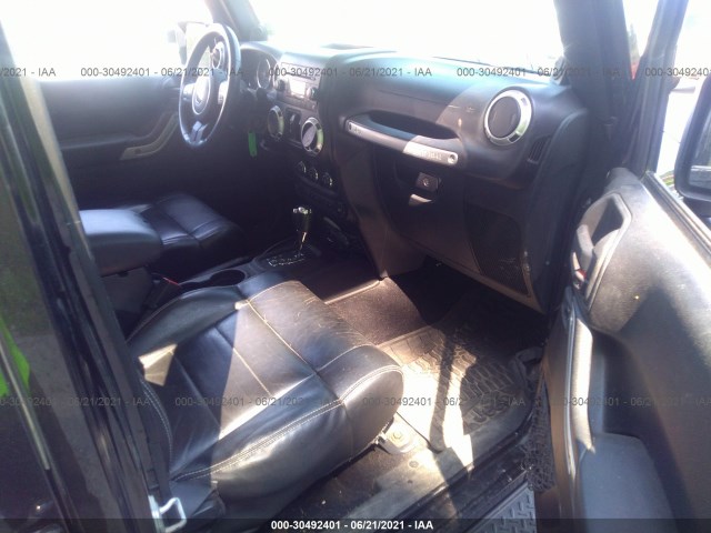 Photo 4 VIN: 1C4BJWEG2CL212013 - JEEP WRANGLER UNLIMITED 