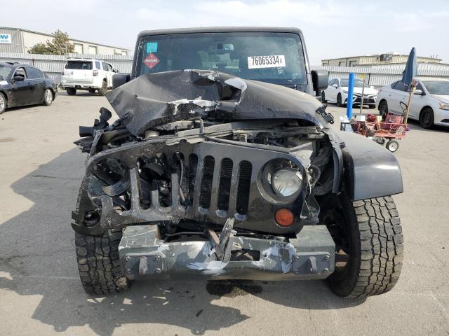 Photo 4 VIN: 1C4BJWEG2DL655912 - JEEP WRANGLER U 