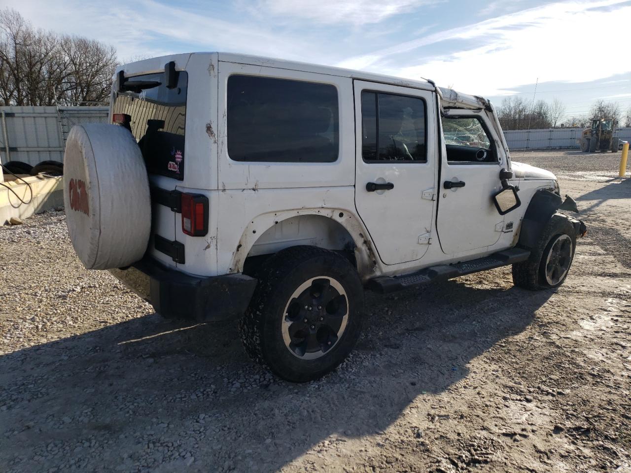 Photo 2 VIN: 1C4BJWEG2EL210880 - JEEP WRANGLER 