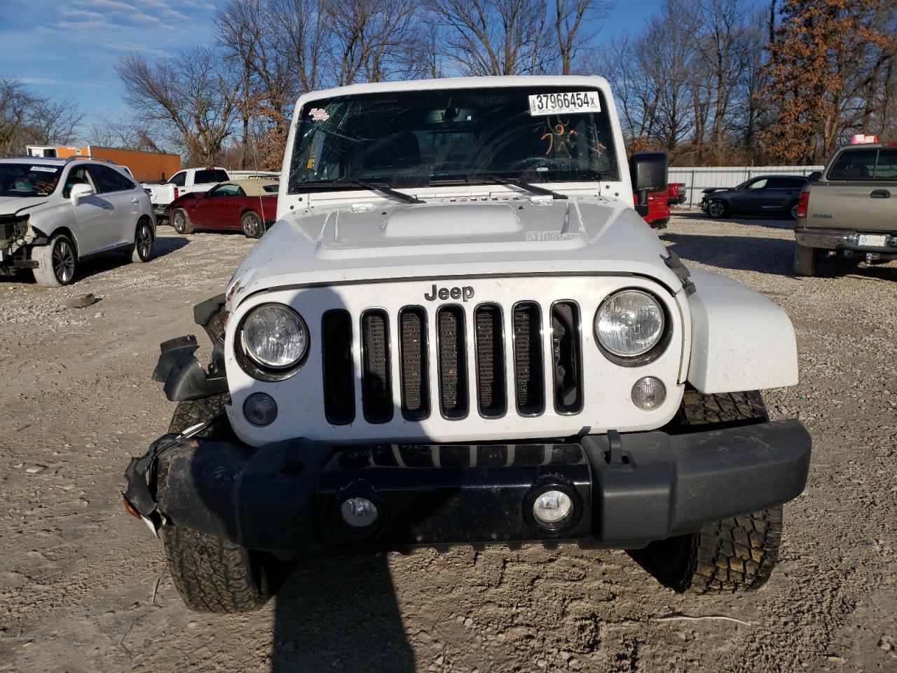 Photo 4 VIN: 1C4BJWEG2EL210880 - JEEP WRANGLER 