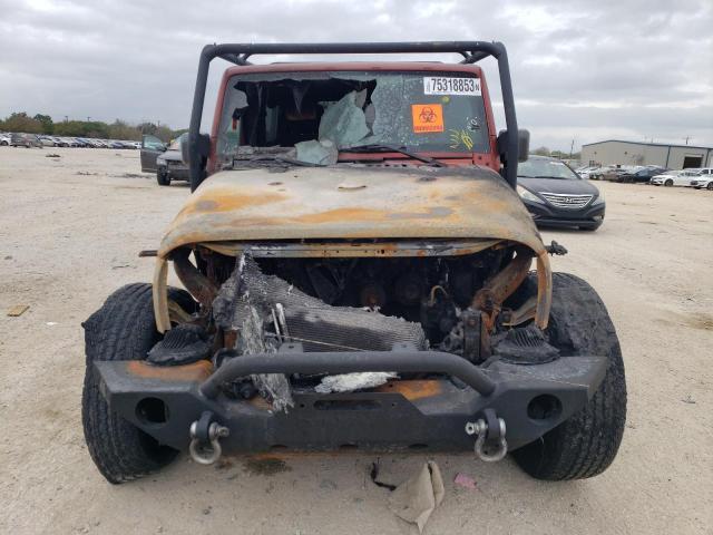 Photo 4 VIN: 1C4BJWEG2EL215609 - JEEP WRANGLER 