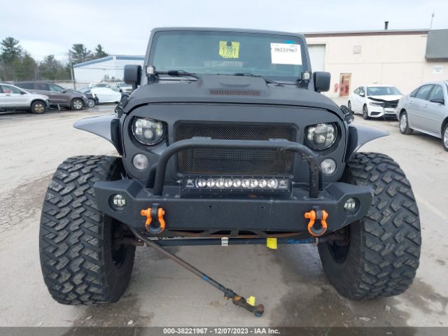 Photo 5 VIN: 1C4BJWEG2EL291573 - JEEP WRANGLER UNLIMITED 