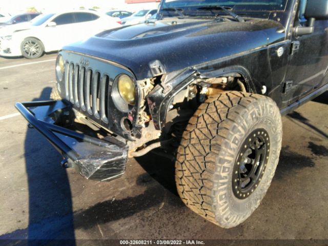 Photo 5 VIN: 1C4BJWEG2FL629877 - JEEP WRANGLER UNLIMITED 