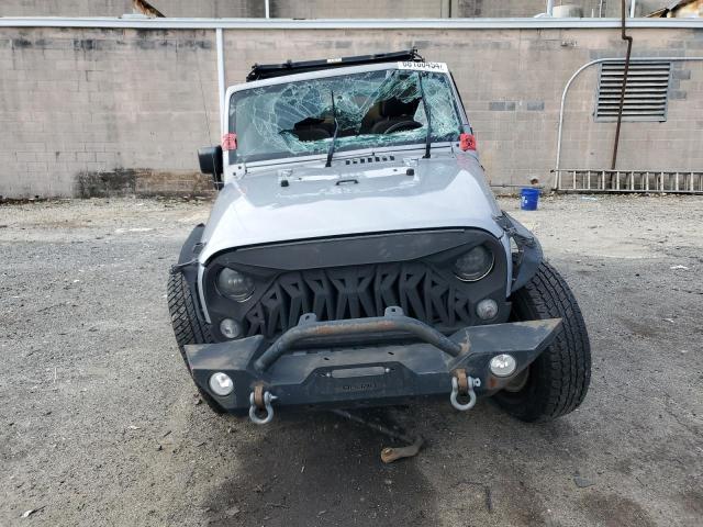 Photo 4 VIN: 1C4BJWEG2FL655203 - JEEP WRANGLER U 