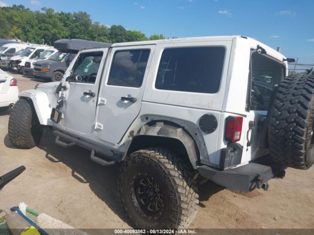 Photo 2 VIN: 1C4BJWEG2GL172750 - JEEP WRANGLER 