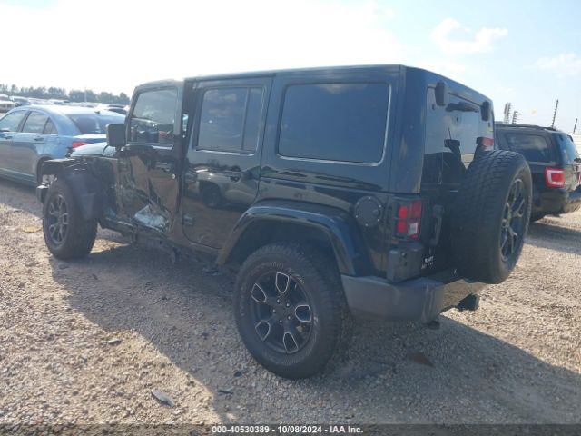 Photo 2 VIN: 1C4BJWEG2JL852901 - JEEP WRANGLER JK 