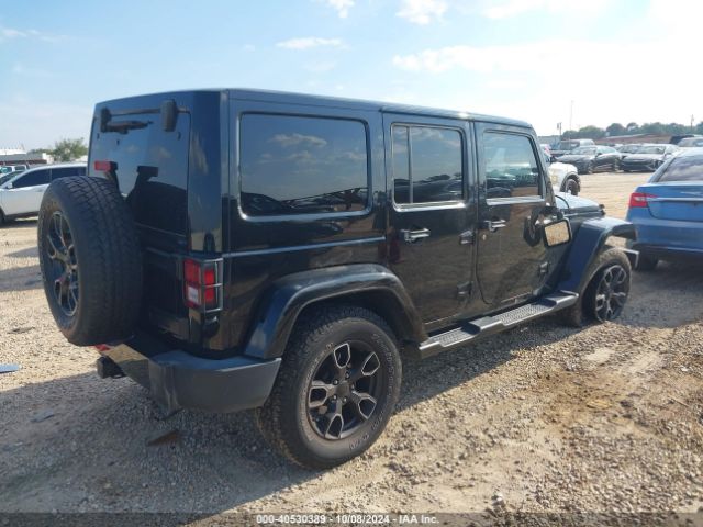 Photo 3 VIN: 1C4BJWEG2JL852901 - JEEP WRANGLER JK 