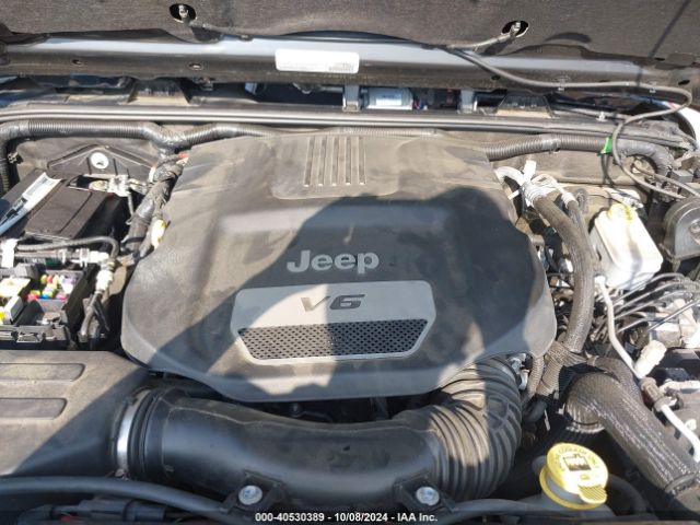 Photo 9 VIN: 1C4BJWEG2JL852901 - JEEP WRANGLER JK 