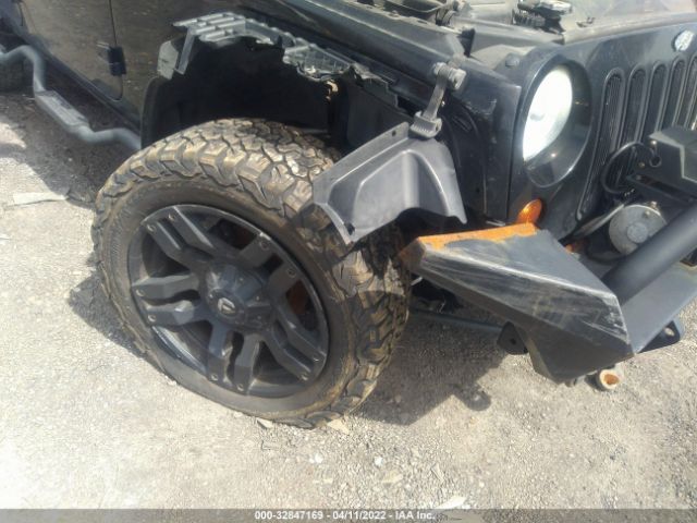 Photo 5 VIN: 1C4BJWEG3DL578144 - JEEP WRANGLER UNLIMITED 