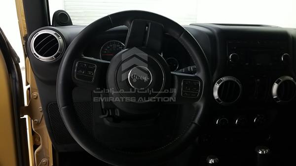 Photo 11 VIN: 1C4BJWEG3EL110447 - JEEP WRANGLER 