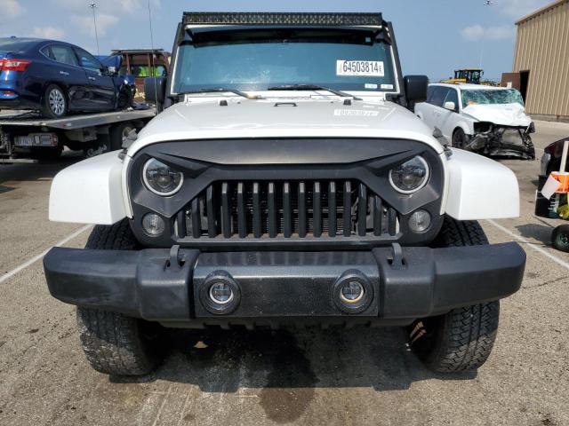 Photo 4 VIN: 1C4BJWEG3EL183107 - JEEP WRANGLER U 