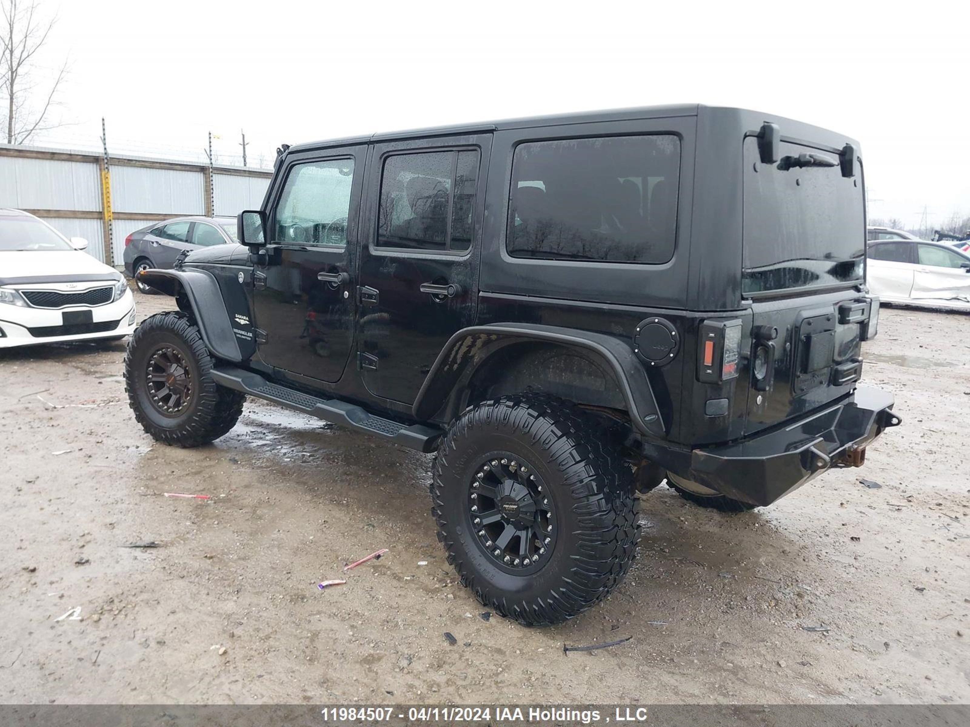 Photo 2 VIN: 1C4BJWEG3FL524006 - JEEP WRANGLER 