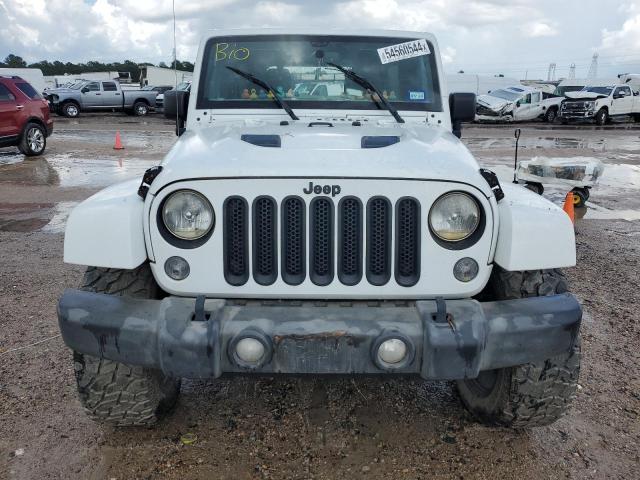 Photo 4 VIN: 1C4BJWEG3FL584920 - JEEP WRANGLER 