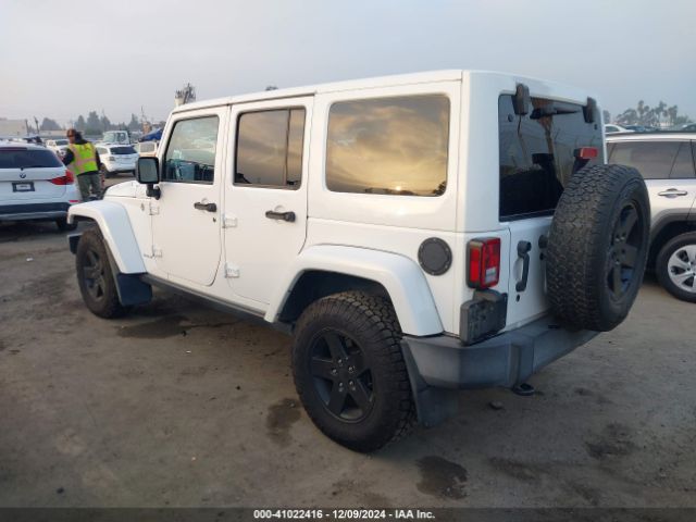 Photo 2 VIN: 1C4BJWEG3FL607886 - JEEP WRANGLER 