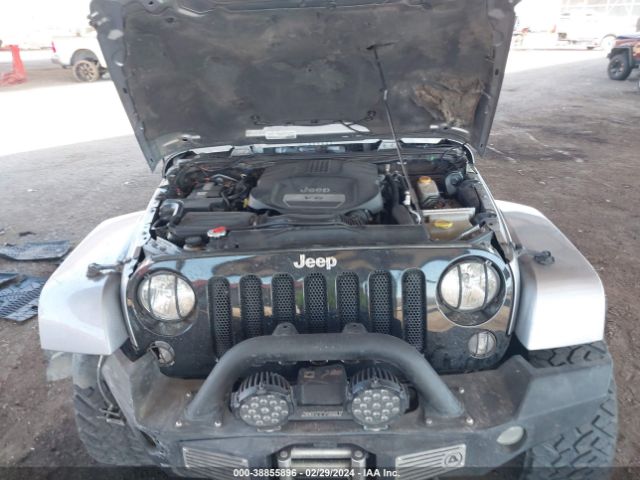 Photo 9 VIN: 1C4BJWEG3FL664413 - JEEP WRANGLER UNLIMITED 