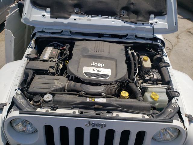 Photo 6 VIN: 1C4BJWEG3FL692311 - JEEP WRANGLER U 