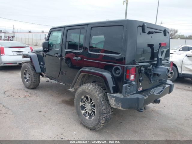 Photo 2 VIN: 1C4BJWEG3HL716982 - JEEP WRANGLER UNLIMITED 