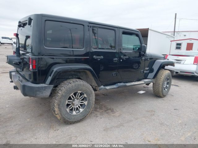 Photo 3 VIN: 1C4BJWEG3HL716982 - JEEP WRANGLER UNLIMITED 