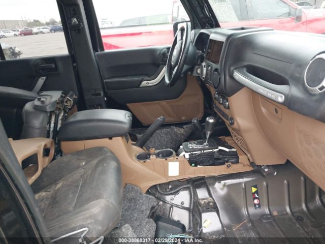 Photo 4 VIN: 1C4BJWEG3HL716982 - JEEP WRANGLER UNLIMITED 