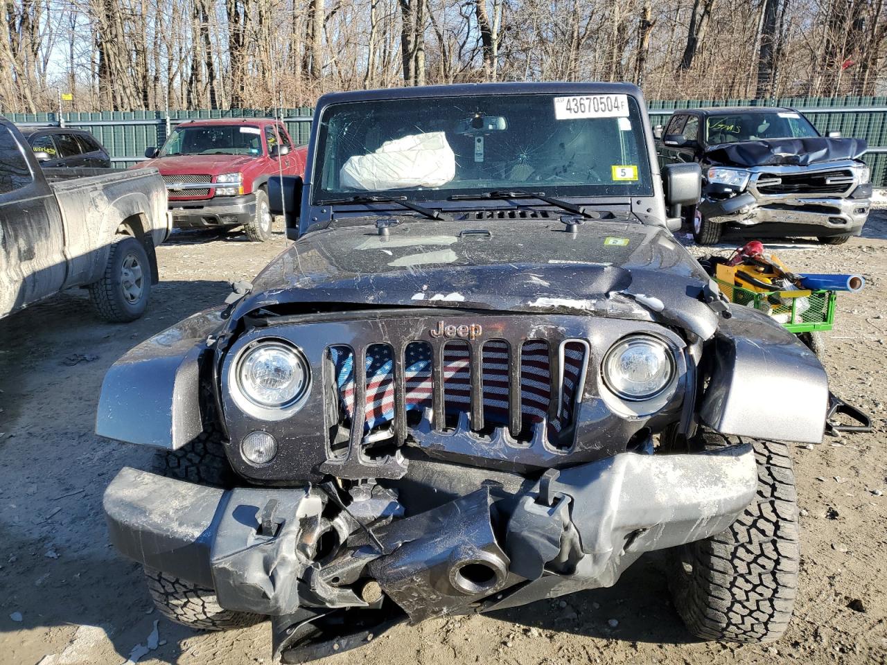 Photo 4 VIN: 1C4BJWEG3HL724371 - JEEP WRANGLER 