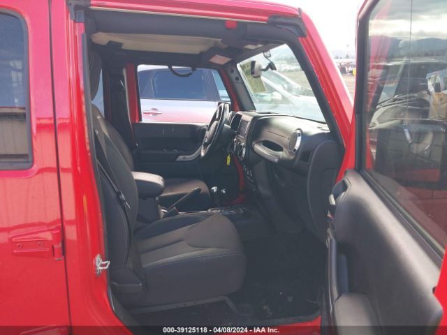 Photo 4 VIN: 1C4BJWEG3JL901801 - JEEP WRANGLER 