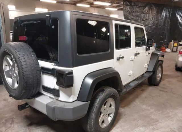 Photo 3 VIN: 1C4BJWEG4CL180634 - JEEP WRANGLER 