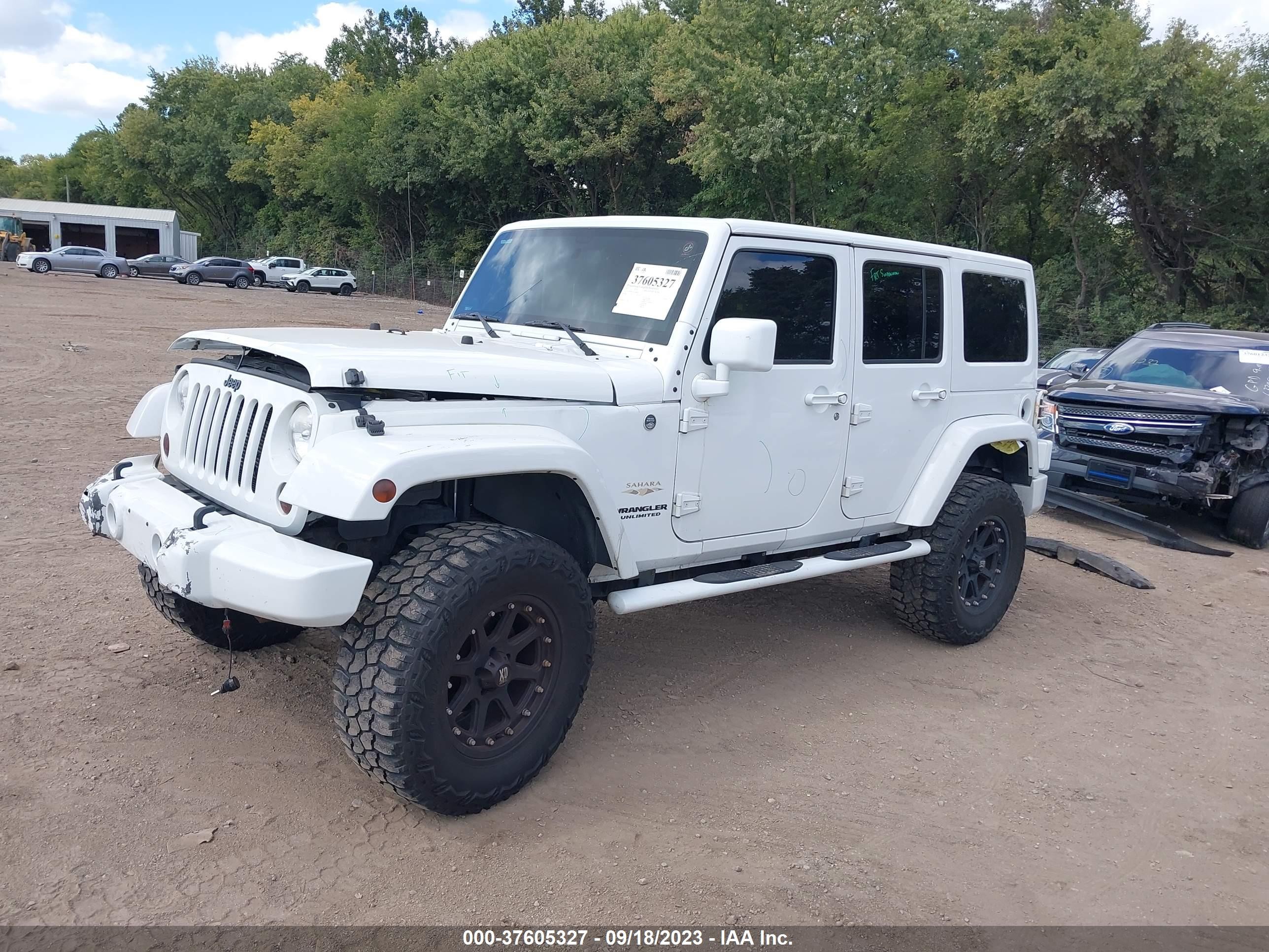 Photo 1 VIN: 1C4BJWEG4DL588164 - JEEP WRANGLER 