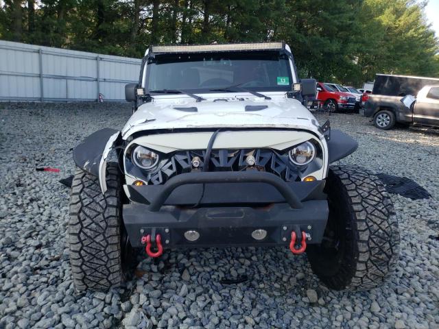 Photo 4 VIN: 1C4BJWEG4FL638872 - JEEP WRANGLER U 