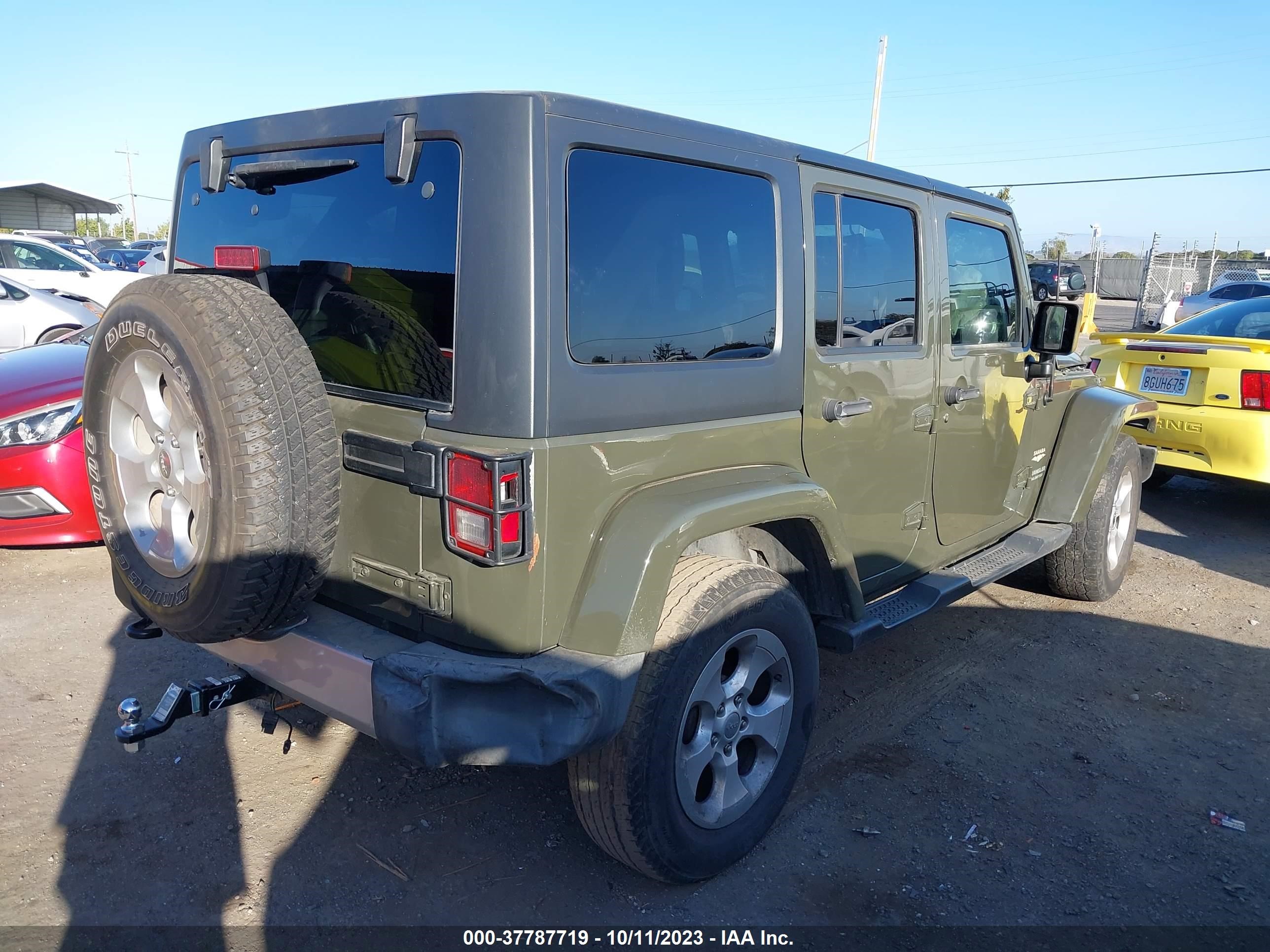 Photo 3 VIN: 1C4BJWEG4FL766173 - JEEP WRANGLER 