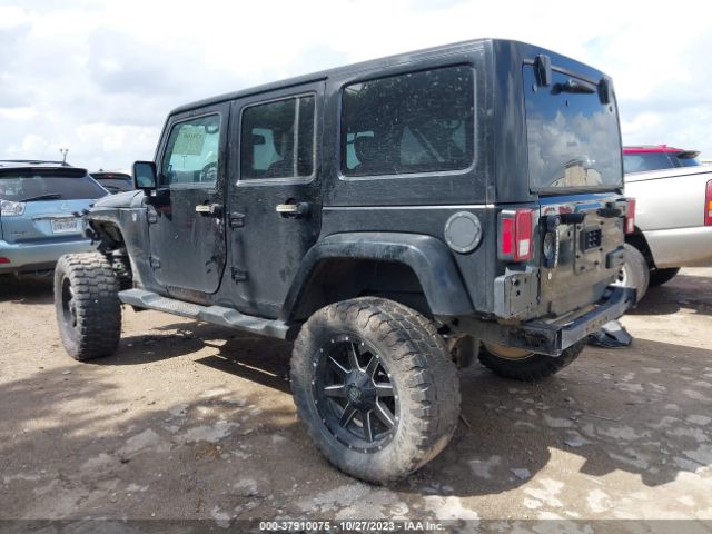 Photo 2 VIN: 1C4BJWEG4GL153360 - JEEP WRANGLER UNLIMITED 