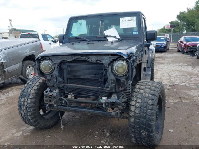 Photo 5 VIN: 1C4BJWEG4GL153360 - JEEP WRANGLER UNLIMITED 