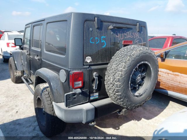 Photo 2 VIN: 1C4BJWEG4HL531601 - JEEP WRANGLER 