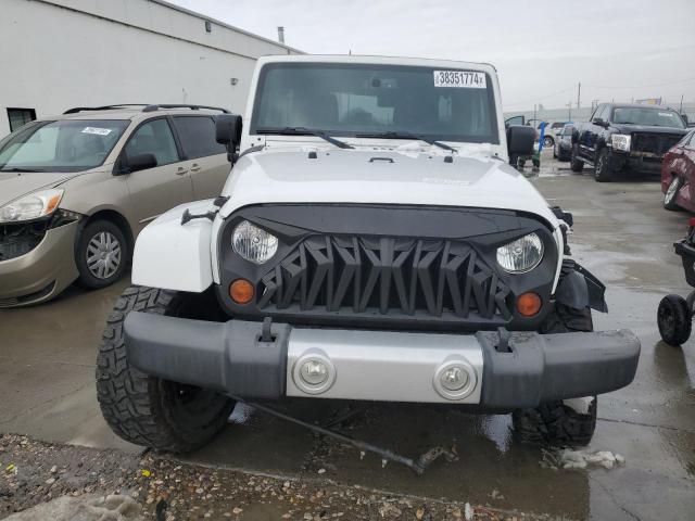 Photo 4 VIN: 1C4BJWEG5DL546229 - JEEP WRANGLER 