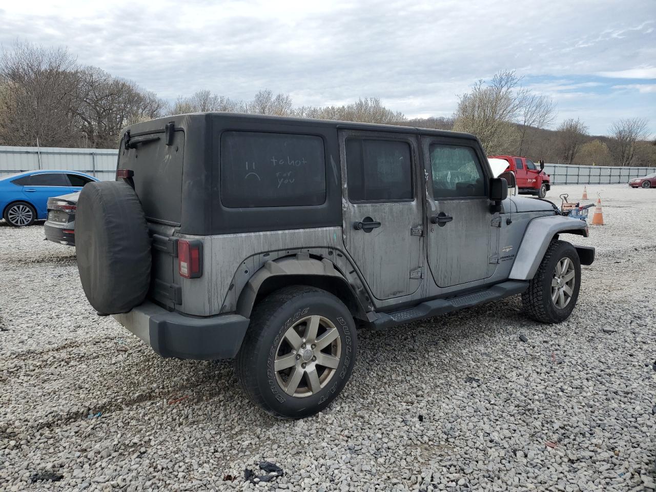 Photo 2 VIN: 1C4BJWEG5EL128626 - JEEP WRANGLER 