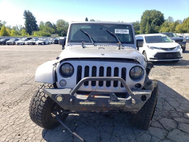 Photo 4 VIN: 1C4BJWEG5FL515503 - JEEP WRANGLER U 