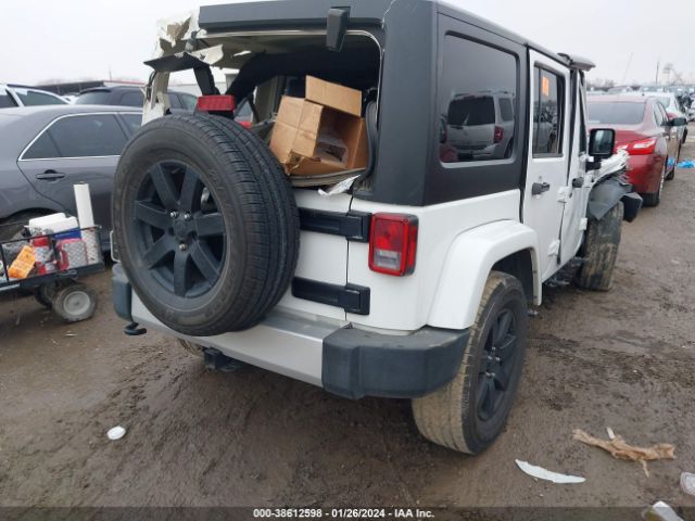 Photo 3 VIN: 1C4BJWEG5FL593506 - JEEP WRANGLER UNLIMITED 