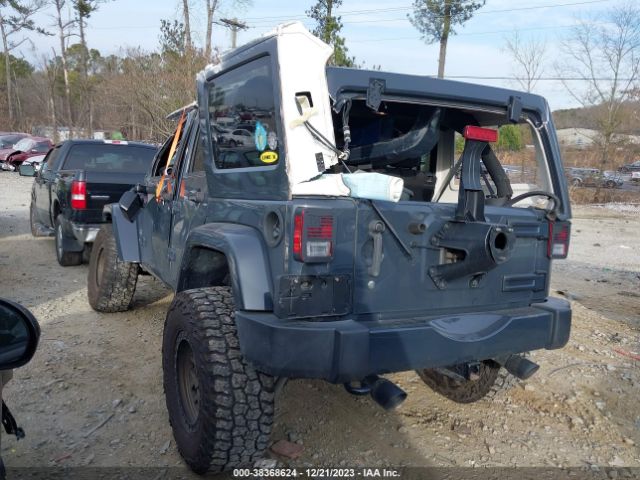 Photo 2 VIN: 1C4BJWEG5HL601154 - JEEP WRANGLER UNLIMITED 