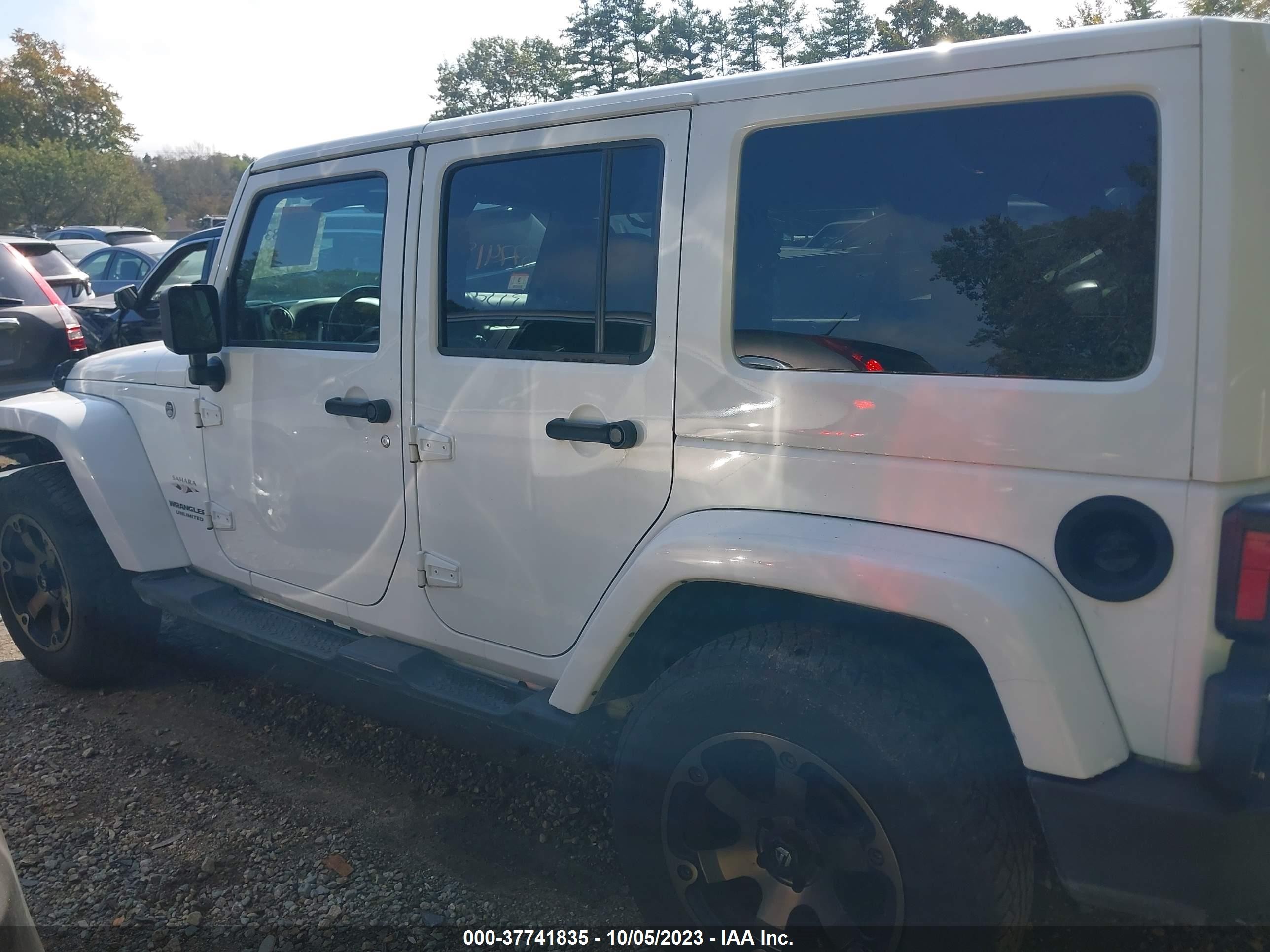 Photo 13 VIN: 1C4BJWEG5HL674900 - JEEP WRANGLER 