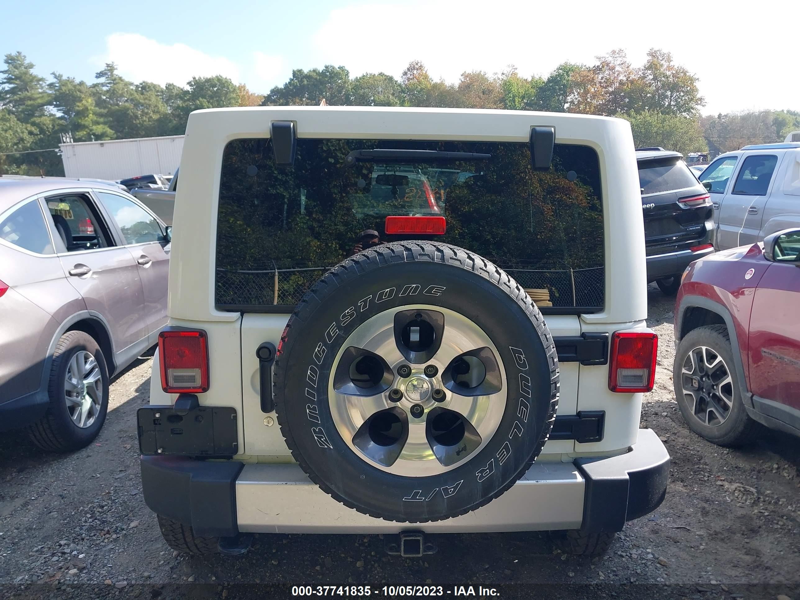 Photo 15 VIN: 1C4BJWEG5HL674900 - JEEP WRANGLER 